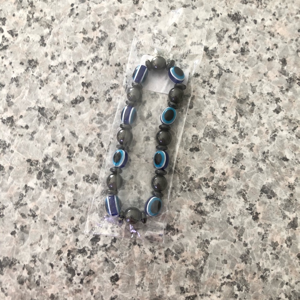 one magnetic evil eye bracelet NEW - Picture 5 of 5